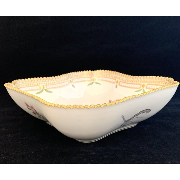 Royal Copenhagen Flora Danica Serving Bowl Dentaria Bulbifera 20/3510 Gilt Edge - Picture 4 of 15